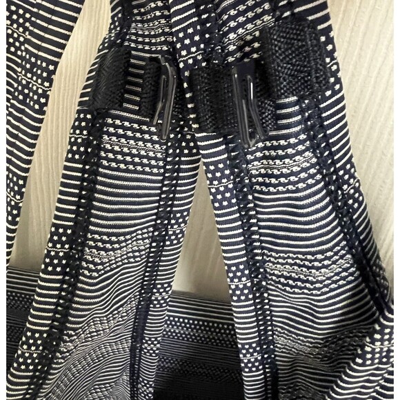 Athleta Oversized Navy Blue White Tank Top RN #54023  S75599 Medium EUC - Picture 3 of 7